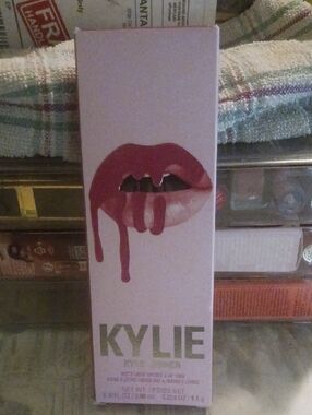 Kylie Jenner Lip Kit